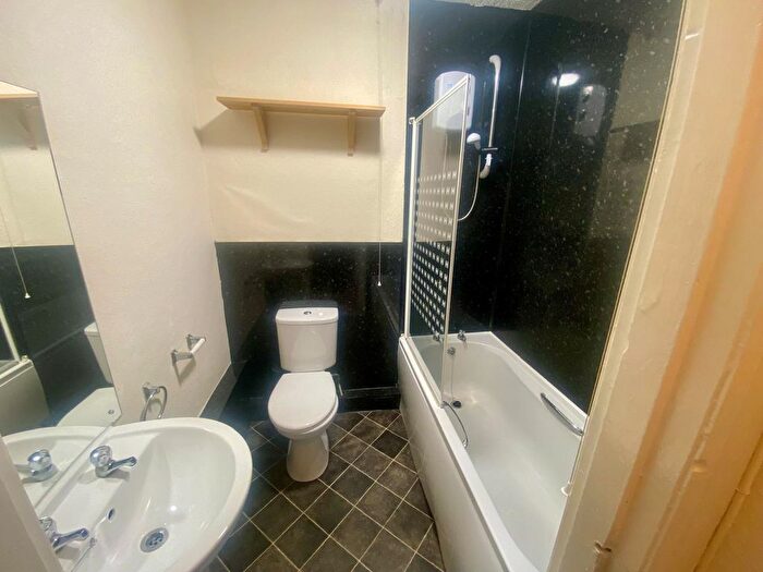 1 Bedroom Flat To Rent In Peddie Street, Dundee (Off Blackness Road), DD1