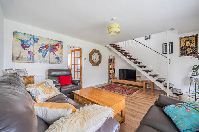 3 Bedroom Terraced House For Sale In Crane Furlong, Highworth, Swindon, SN6