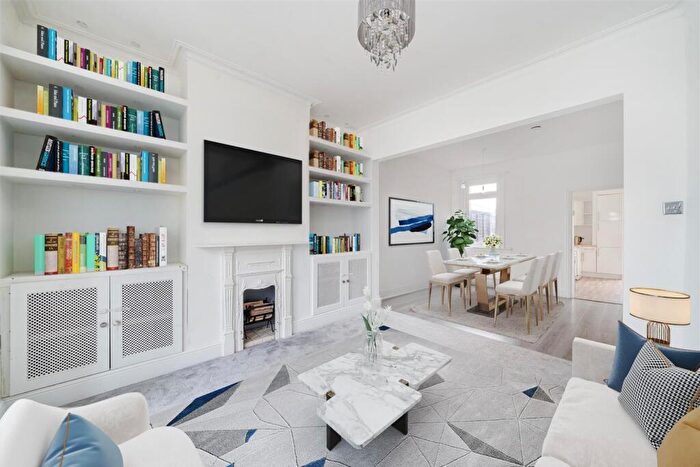 3 Bedroom Terraced House For Sale In Southampton Road, Eastleigh, SO50