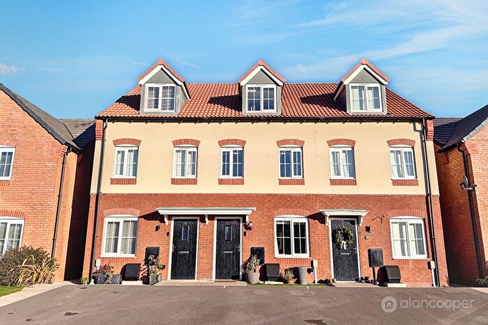 3 Bedroom Terraced House For Sale In Caesar Drive, Eaton Place, Nuneaton, CV11