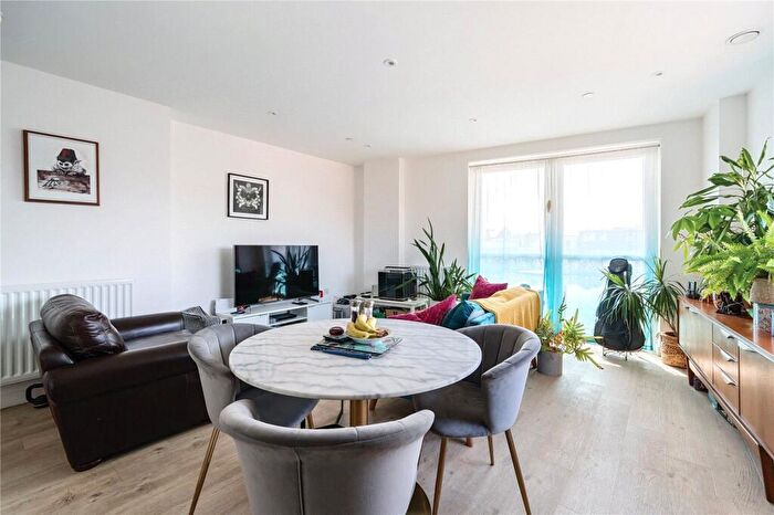 2 Bedroom Apartment For Sale In Hops House, Old Brewery Way, London, E17