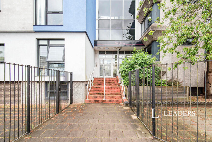 1 Bedroom Apartment To Rent In Skyline House, Stevenage, SG1