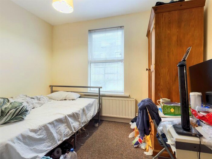 1 Bedroom Terraced House To Rent In Roedale Road, Brighton, BN1