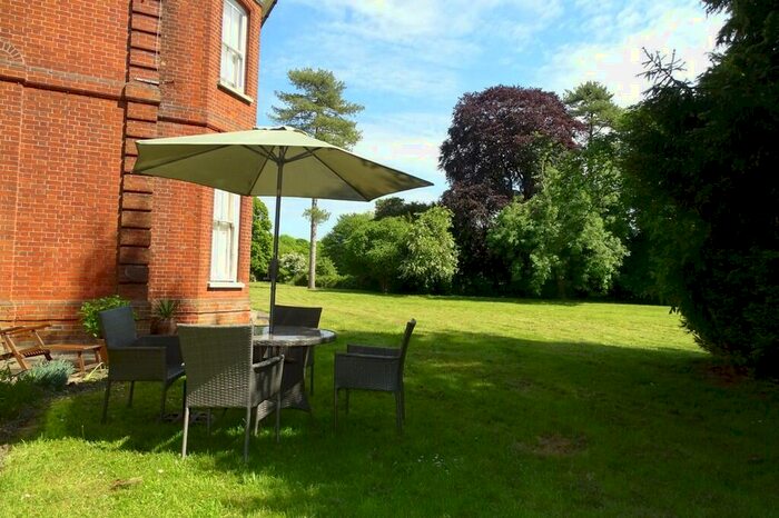 2 Bedroom Flat For Sale In East Hall, Lodge Road, IP26