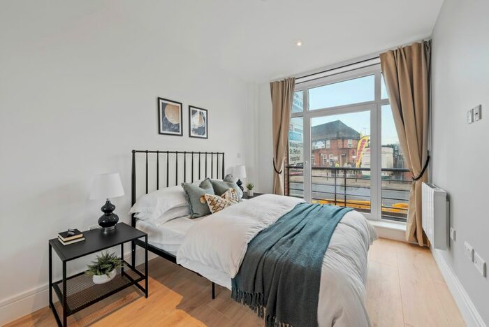 Studio To Rent In Pyrcroft Road, Chertsey, KT16