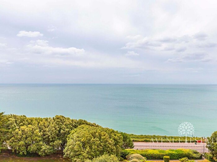3 Bedroom Flat For Sale In Solent Pines, Manor Road, Bournemouth, Dorset, BH1