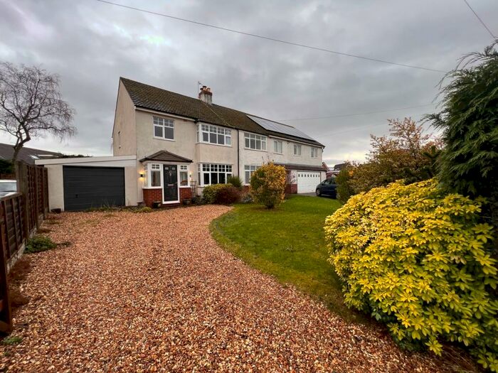 3 Bedroom Semi-Detached House To Rent In Liverpool Old Road, Walmer Bridge, Preston, PR4