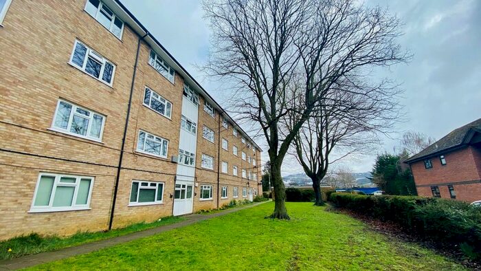 2 Bedroom Property To Rent In Rushy House, New Barn Avenue, Prestbury, GL52