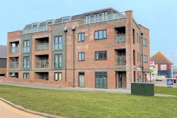 2 Bedroom Flat To Rent In Steyning Avenue, Peacehaven, BN10