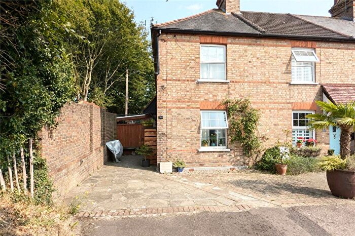 2 Bedroom End Of Terrace House For Sale In West View Road, Crockenhill, Kent, BR8