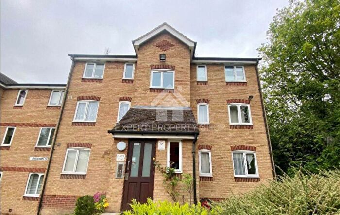 1 Bedroom Flat To Rent In Flat, Sawston Court, Linnet Way, Purfleet On Thames, Essex, RM19
