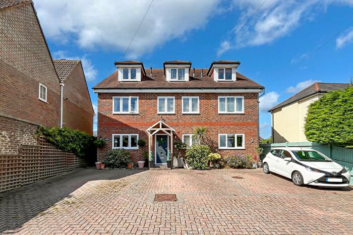 3 Bedroom End Terrace House For Sale In Sea Road, East Preston, Littlehampton, West Sussex, BN16