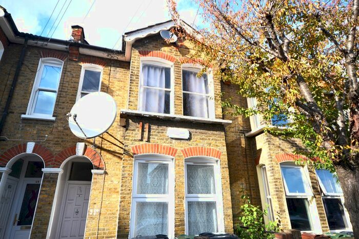 1 Bedroom Flat To Rent In Granleigh Road, London, E11
