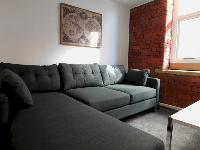 2 Bedroom Apartment To Rent In Balme Street, City Centre, Bradford, BD1