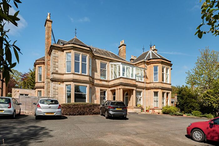 2 Bedroom Flat For Sale In / Colinton Road, Edinburgh, EH10