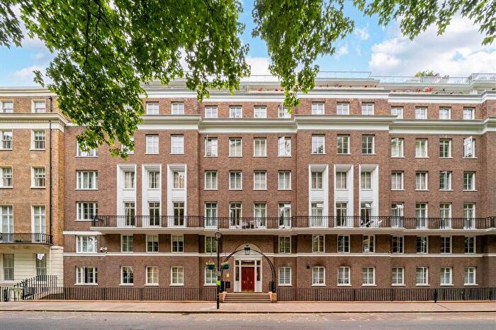 4 Bedroom Flat To Rent In Bryanston Square, Marylebone, W1H