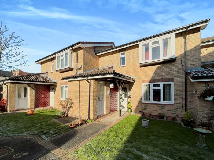 1 Bedroom Maisonette To Rent In Runnymede Court, Bishop Auckland, Durham, DL14