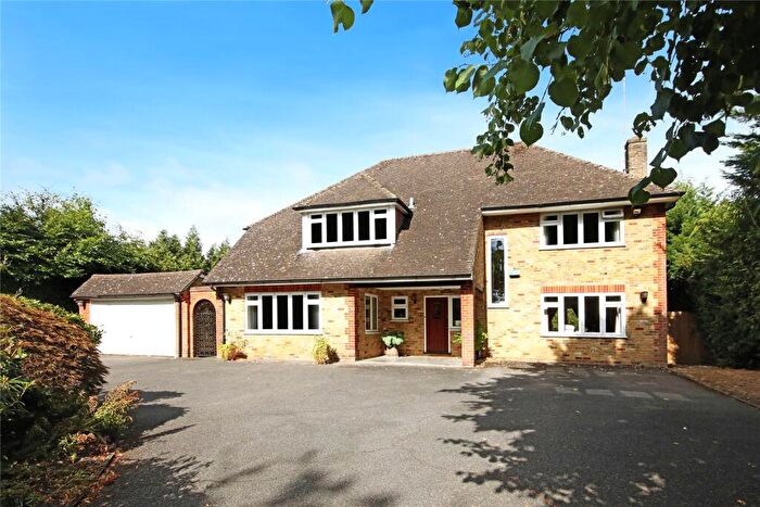 4 Bedroom Detached House For Sale In Top Park, Gerrards Cross, Buckinghamshire, SL9