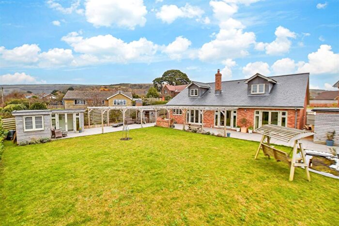 5 Bedroom Detached House For Sale In William Fox Avenue, Brighstone, Isle Of Wight, PO30
