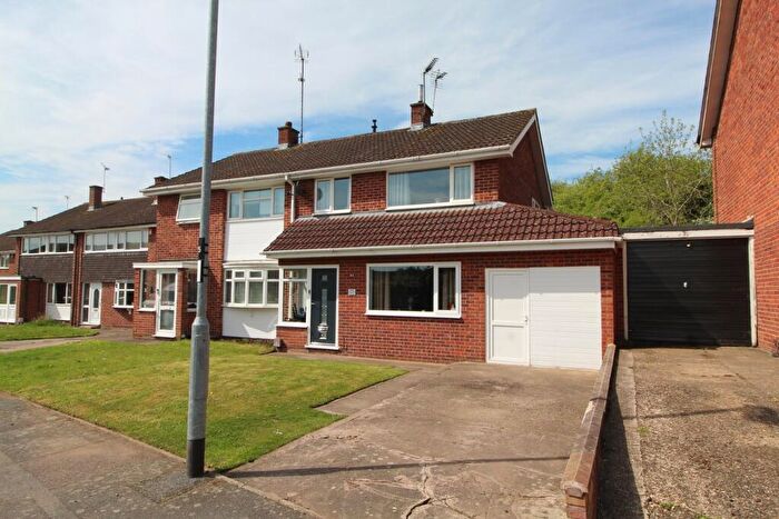 4 Bedroom Semi-Detached House For Sale In Greenfields, Whetstone, Leicester, LE8