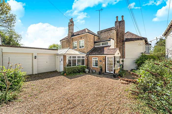 3 Bedroom End Terrace House For Sale In Grove Mill Lane, Watford, Hertfordshire, WD17