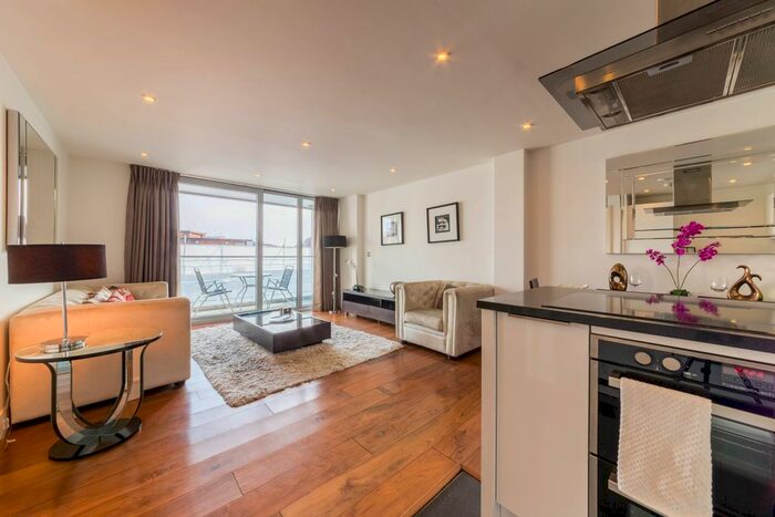 2 Bedroom Flat To Rent In Rochester Row, London, SW1P