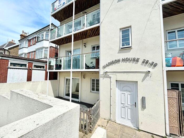 2 Bedroom Flat To Rent In Harold Road, Cliftonville, Margate, Kent, CT9