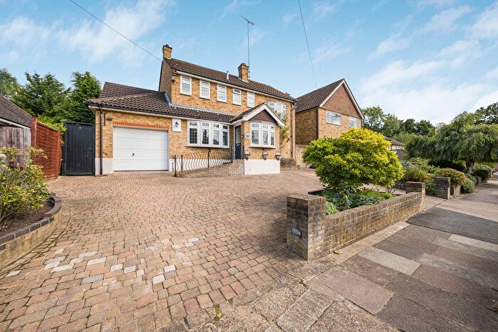 3 Bedroom Detached House To Rent In Rofant Road, Northwood, HA6