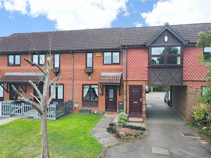 2 Bedroom End Of Terrace House For Sale In Boxberry Gardens, Walnut Tree, Milton Keynes, MK7