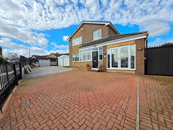 6 Bedroom Detached House For Sale In Hayfield Close, Dodworth, Barnsley, S75