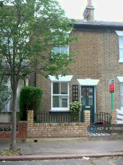 2 Bedroom Terraced House To Rent In Grosvenor Rise East, London, E17