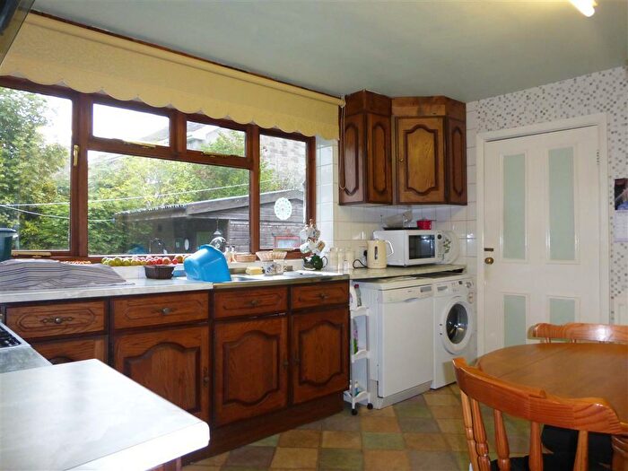 2 Bedroom Bungalow To Rent In Church Lane, Litton, Buxton, SK17