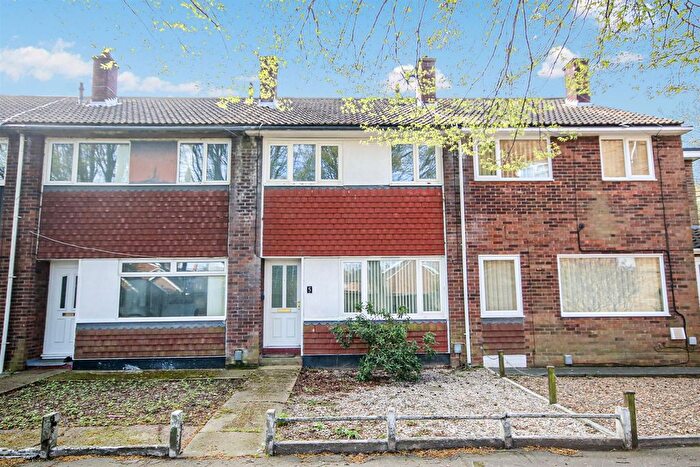 3 Bedroom Terraced House For Sale In Thurling Loke, Norwich, NR7