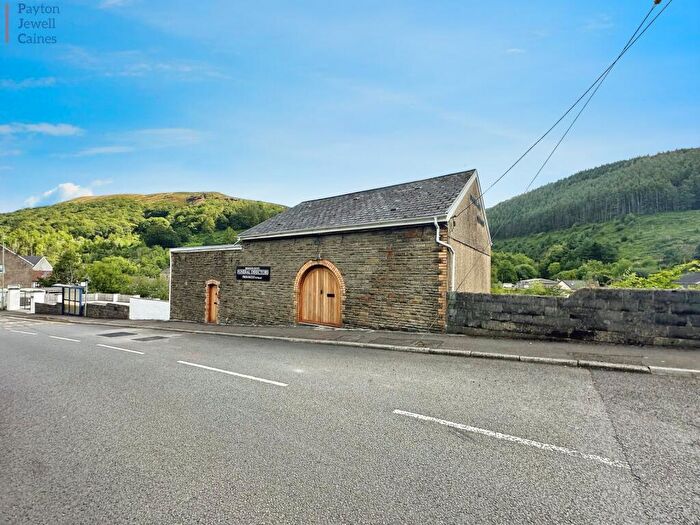 1 Bedroom Duplex For Sale In Ty Newydd Llewellyn Street, Ogmore Vale, Bridgend County., CF32
