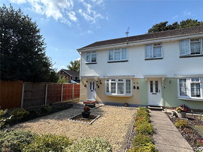 3 Bedroom House For Sale In Plantation Drive, Walkford, Dorset, BH23