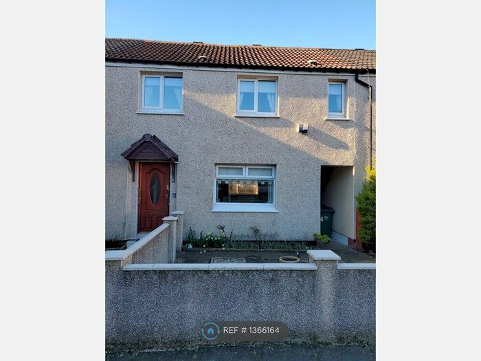 3 Bedroom Terraced House To Rent In Moray Place, Linwood, PA3