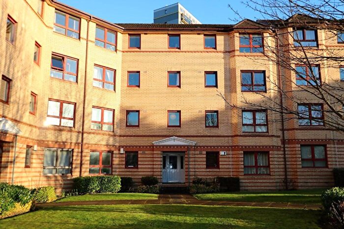 2 Bedroom Flat To Rent In Grovepark Gardens, Glasgow, G20