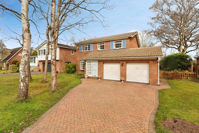 4 Bedroom Detached House For Sale In Grosvenor Avenue, Lincoln, LN6