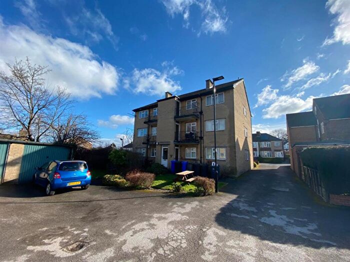 2 Bedroom Apartment To Rent In Backmoor Road, Sheffield, S8