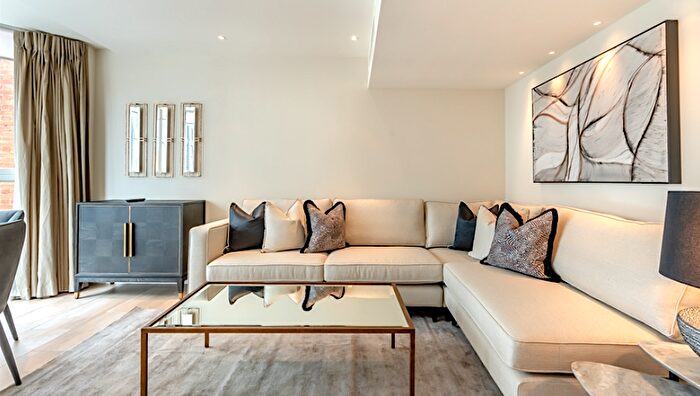 1 Bedroom Flat To Rent In Young Street, London, W8