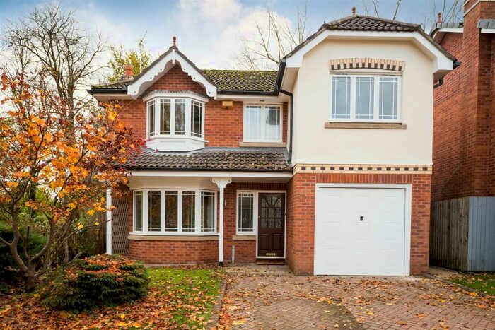 4 Bedroom Detached House To Rent In Bishopton Drive, Macclesfield, SK11