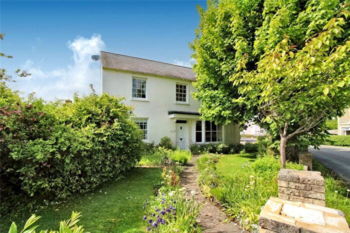 4 Bedroom Semi Detached House For Sale In The Old Post Office, Thornhill Road, South Marston, SN3