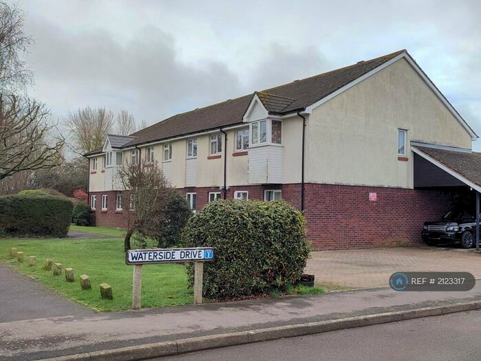 1 Bedroom Flat To Rent In Waterside Drive, Chichester, PO19