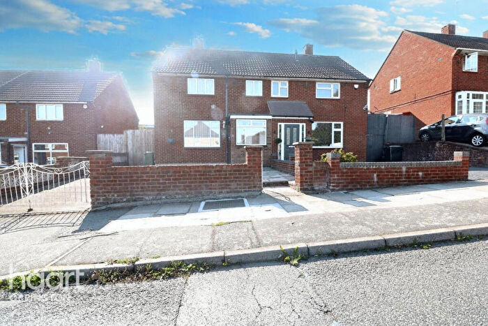 2 Bedroom Semi-Detached House For Sale In Horsell Road, Orpington, BR5