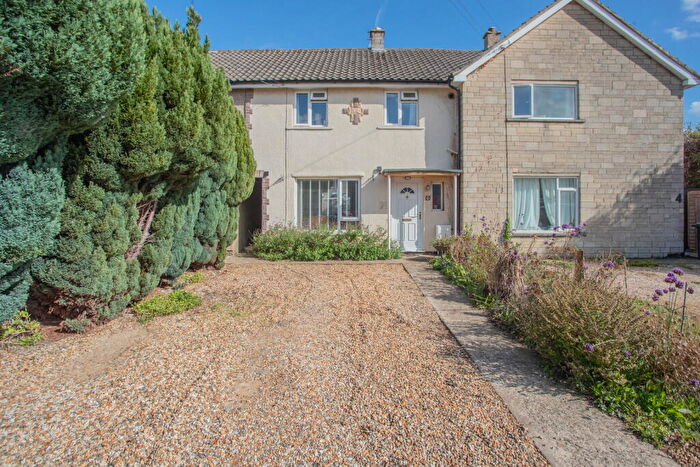 2 Bedroom Terraced House For Sale In Manor Road, Chippenham, SN14