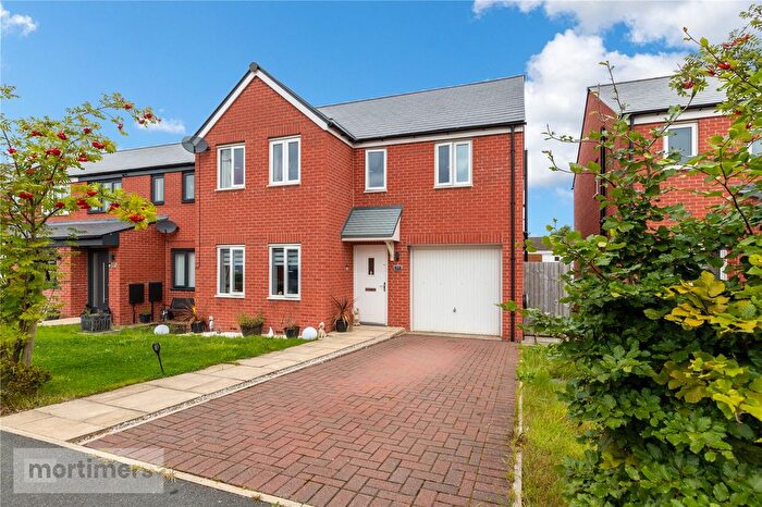 4 Bedroom Detached House For Sale In Hambledon Mill Park, Accrington, Lancashire, BB5