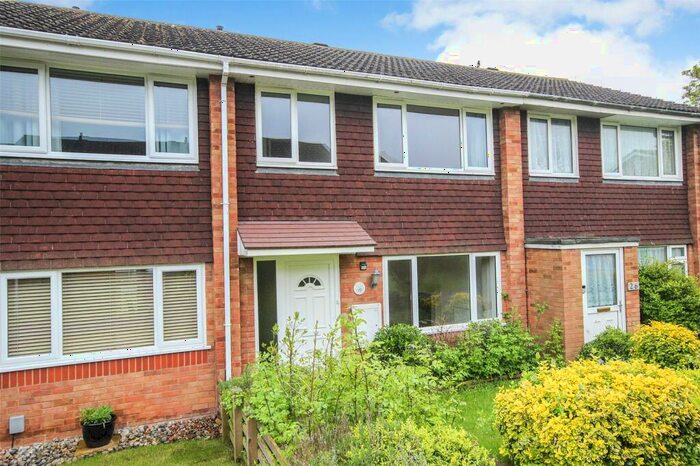 3 Bedroom Terraced House To Rent In Bluebell Close, Flitwick, Bedfordshire, MK45