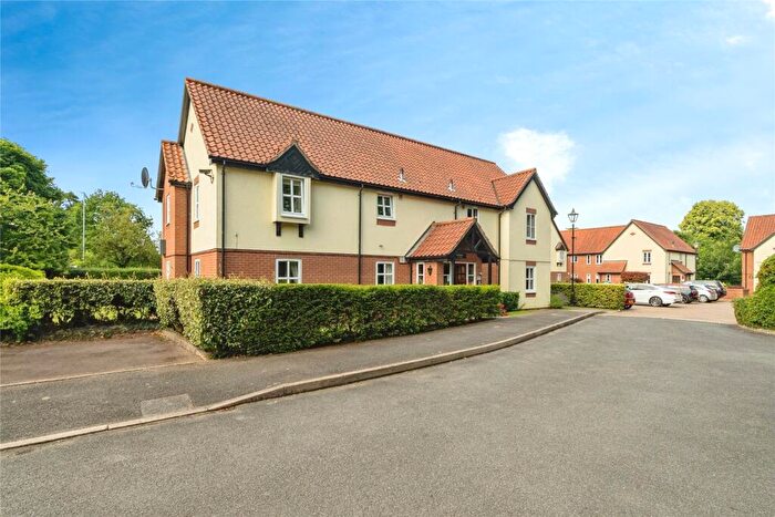 2 Bedroom Flat For Sale In Bridge Broad Close, Wroxham, Norwich, NR12