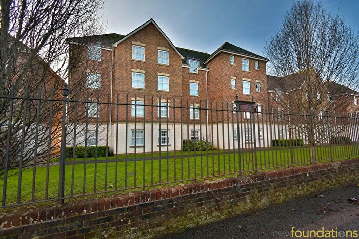 2 Bedroom Flat For Sale In Scholars Walk, Bexhill-On-Sea, TN39
