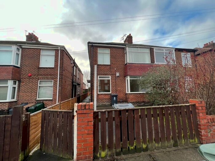 2 Bedroom Flat To Rent In Balkwell Avenue, North Shields, NE29